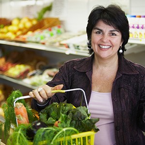 woman shopping for fresh produce in the supermarket