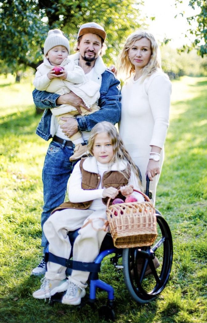 Baby Lukas, Volodymyr, Yaroslava, and Olesia 